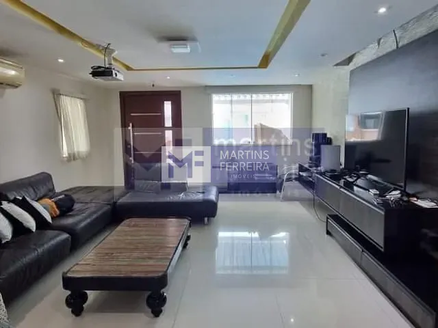 Casa com 700m² 4 quartos e 6 banheiros, à venda, no bairro Recreio dos Bandeirantes em Rio de Janeiro
