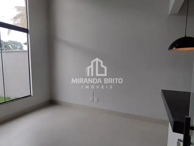 Casa com 160m² 3 quartos e 2 banheiros, à venda, no bairro Jardim Ipiranga em Aparecida de Goiânia