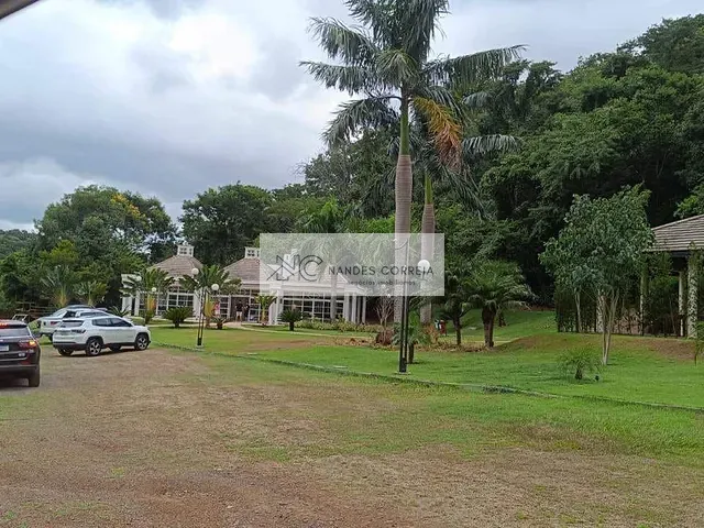 Casa com 307m² 5 quartos e 4 banheiros, à venda, no bairro 00 em Ibiporã