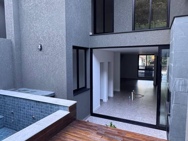 Foto do Casa - Imperdível Casa Geminada Alto Padrão à venda, Anita Garibaldi, Joinville, SC | North Center