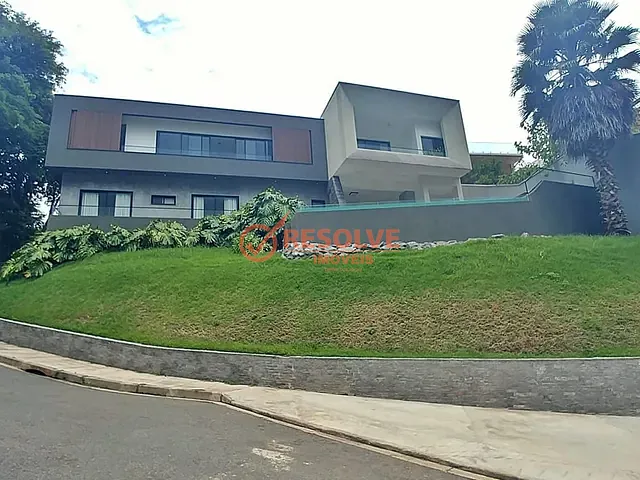 Casa com 625m² 3 quartos e 5 banheiros, à venda, no bairro PAIÃO em Guararema