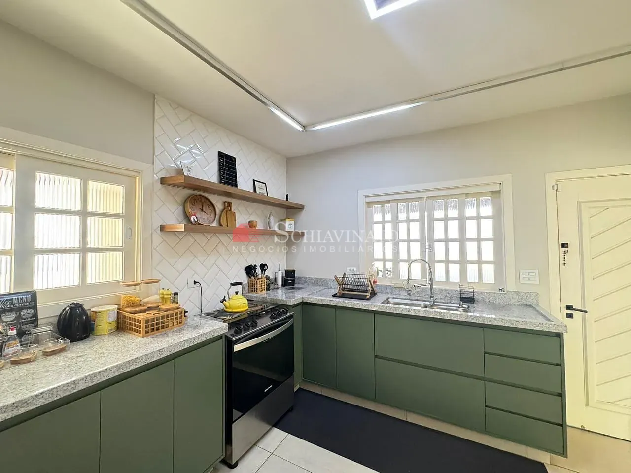 Casa, 3 quartos, 341 m² - Foto 8