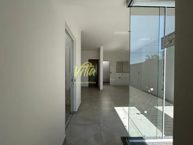 Casa 2 quartos e 1 banheiro, à venda, no bairro Passaúna em Araucária