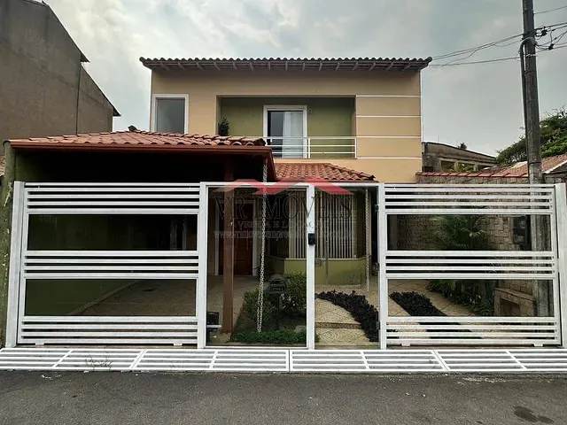 Casa com 200m² 3 quartos e 3 banheiros, à venda, no bairro Vila Santa Cecília em Volta Redonda