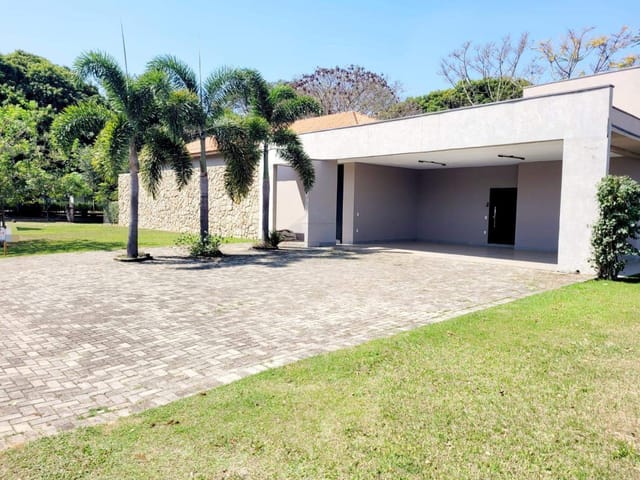 Casa com 1446m² 3 quartos e 5 banheiros, à venda, no bairro Residencial Primavera em Salto