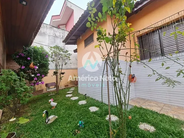 Casa com 211m² 2 quartos e 2 banheiros, à venda, no bairro Olímpico em São Caetano do Sul
