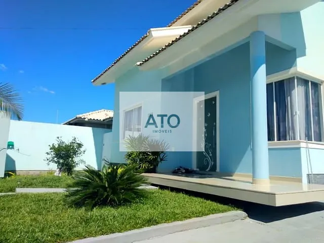 Casa com 420m² 4 quartos e 3 banheiros, à venda, no bairro Areias em Tijucas