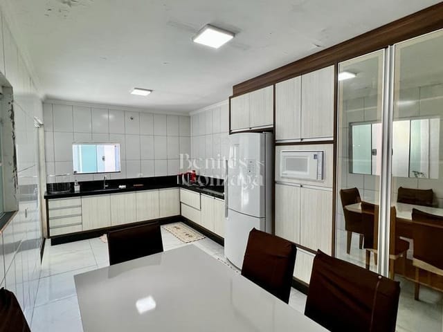 Foto do Casa - Casa à venda em Maringá, Jardim América, com 130 m² Uteis, 4 quartos, Edicula com Churrasquiraca e 4 vagas | Benites & Gonzaga Imóveis