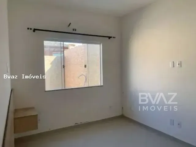 Casa com 180m² 3 quartos e 3 banheiros, à venda, no bairro Nova São Pedro em São Pedro da Aldeia