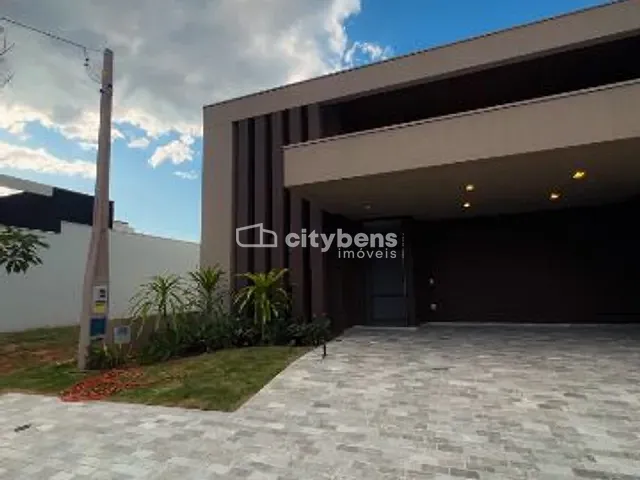 Casa 3 quartos e 3 banheiros, à venda, no bairro Ipanema em Araçatuba
