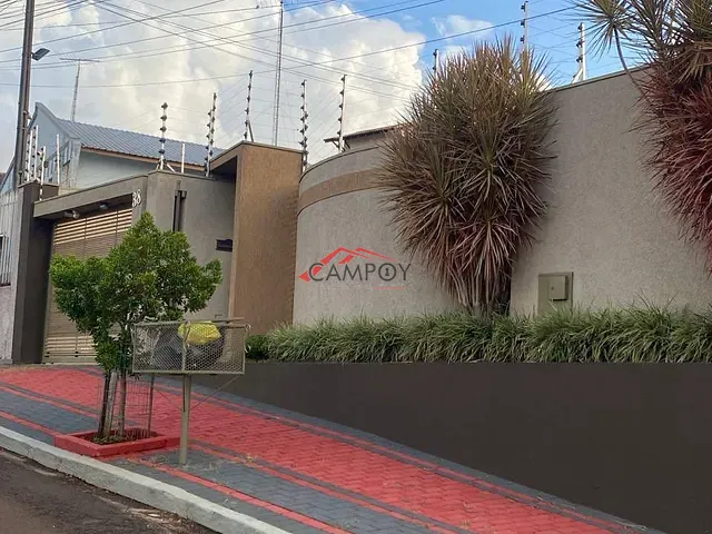 Casa com 391m² 3 quartos e 4 banheiros, à venda, no bairro Vila Social em Apucarana