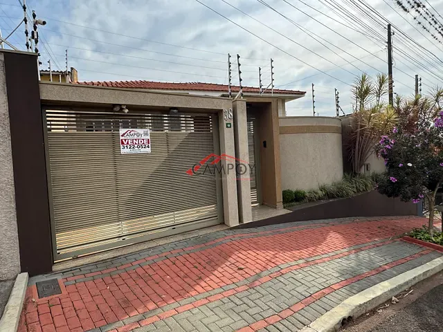 Casa com 391m² 3 quartos e 4 banheiros, à venda, no bairro Vila Social em Apucarana
