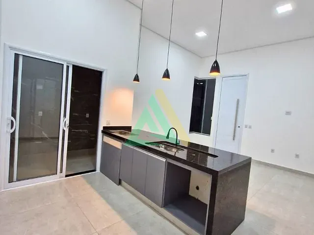 Casa com 150m² 3 quartos e 2 banheiros, à venda, no bairro Residencial do Bosque em Mogi Mirim