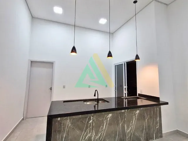 Casa com 150m² 3 quartos e 2 banheiros, à venda, no bairro Residencial do Bosque em Mogi Mirim