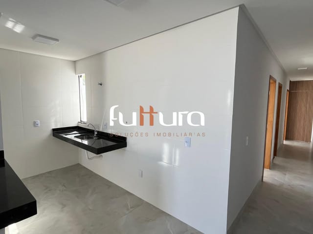 Casa com 180m² 3 quartos e 2 banheiros, à venda, no bairro Parque Itatiaia em Aparecida de Goiânia
