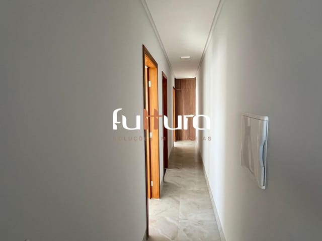 Casa com 180m² 3 quartos e 2 banheiros, à venda, no bairro Parque Itatiaia em Aparecida de Goiânia