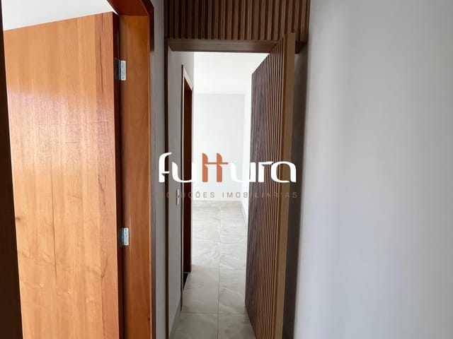 Casa com 180m² 3 quartos e 2 banheiros, à venda, no bairro Parque Itatiaia em Aparecida de Goiânia