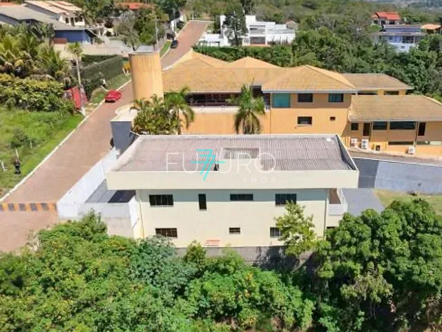 Casa com 1000m² 4 quartos e 6 banheiros, para alugar, no bairro Setor Habitacional Jardim Botânico em Brasília