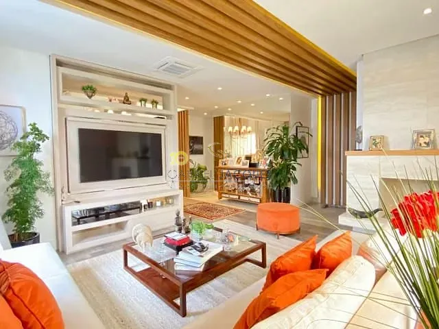 Casa com 432m² 3 quartos e 3 banheiros, à venda, no bairro Cidade Universitária Pedra Branca em Palhoça
