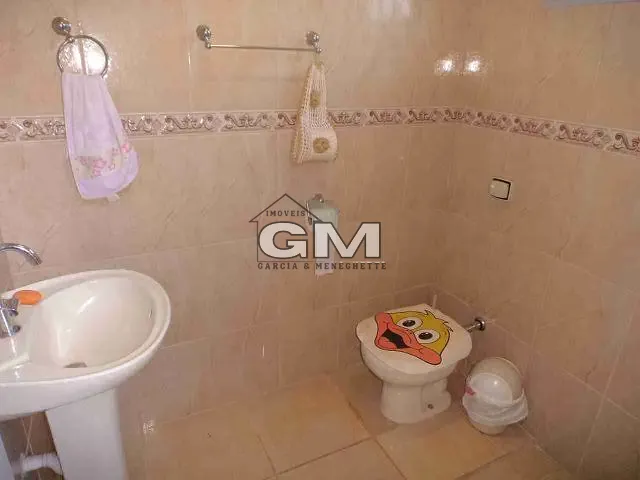 Casa com 374m² 5 quartos e 3 banheiros, à venda, no bairro Parque Residencial Cândido Portinari em Ribeirão Preto