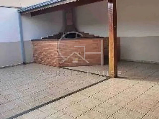 Casa com 374m² 5 quartos e 3 banheiros, à venda, no bairro Parque Residencial Cândido Portinari em Ribeirão Preto