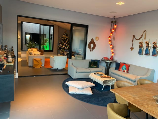 Casa com 368m² 3 quartos e 4 banheiros, à venda, no bairro Aeroporto em Aracaju