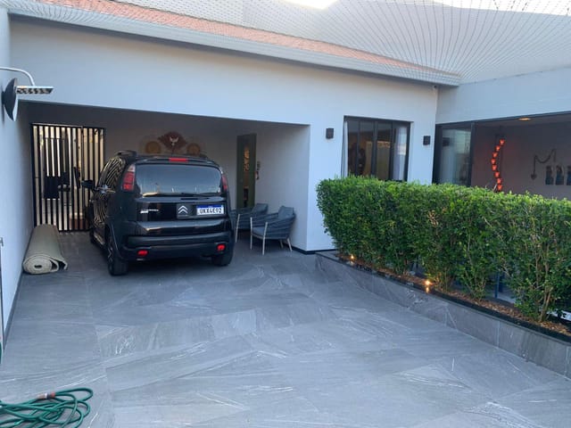 Casa com 368m² 3 quartos e 4 banheiros, à venda, no bairro Aeroporto em Aracaju