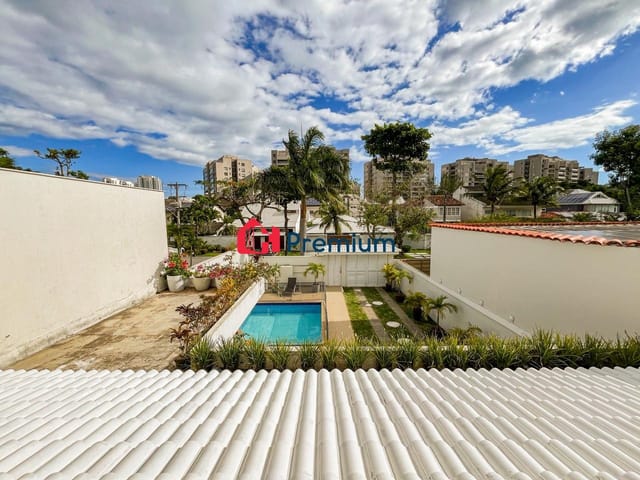 Casa 5 quartos e 7 banheiros, à venda, no bairro Barra da Tijuca em Rio de Janeiro