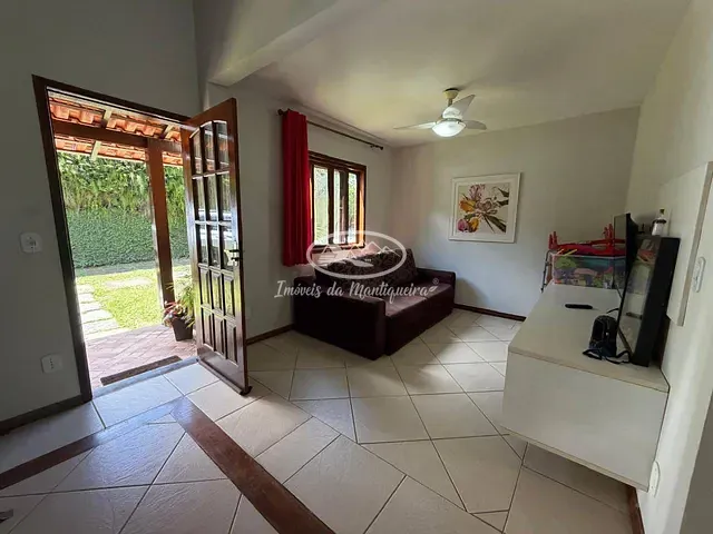 Casa com 292m² 2 quartos e 3 banheiros, à venda, no bairro Bela Vista (Penedo) em Itatiaia