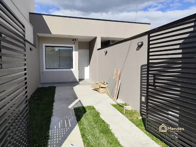 Casa com 44m² 2 quartos e 1 banheiro, à venda, no bairro Umbará em Curitiba