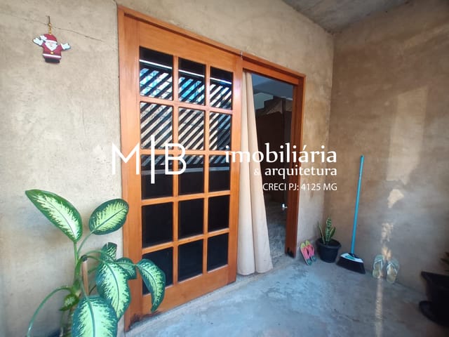 Casa à venda, no bairro THOME em CATAGUASES