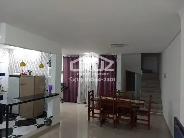 Casa com 240m² 3 quartos e 1 banheiro, à venda, no bairro Laranjeiras em Caieiras