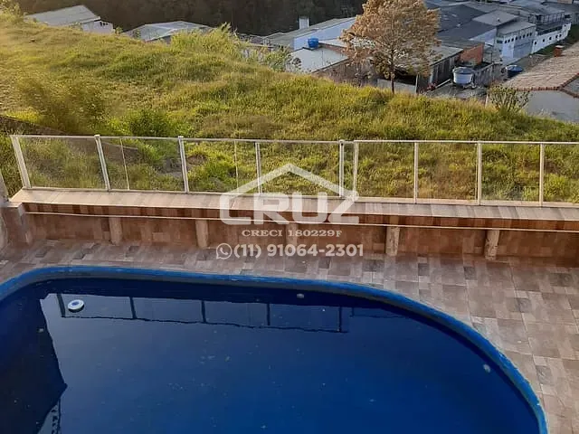 Casa com 240m² 3 quartos e 1 banheiro, à venda, no bairro Laranjeiras em Caieiras