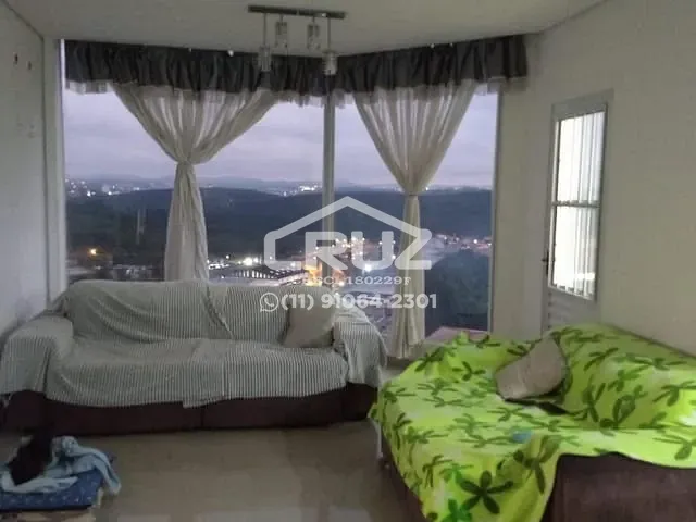 Casa com 240m² 3 quartos e 1 banheiro, à venda, no bairro Laranjeiras em Caieiras