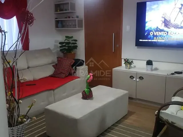 Casa com 163m² 2 quartos e 1 banheiro, à venda, no bairro Augusto de Almeida em Poços de Caldas