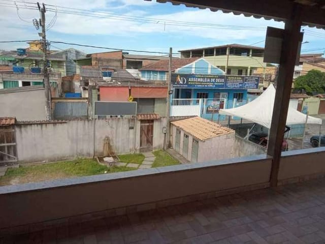 Casa com 300m² 3 quartos e 2 banheiros, à venda, no bairro Recanto em Rio das Ostras