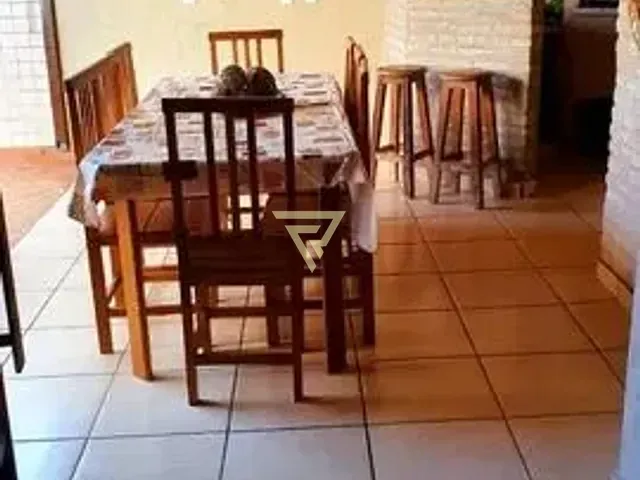 Casa com 278m² 3 quartos e 2 banheiros, à venda, no bairro Parque dos Lagos em Ribeirão Preto