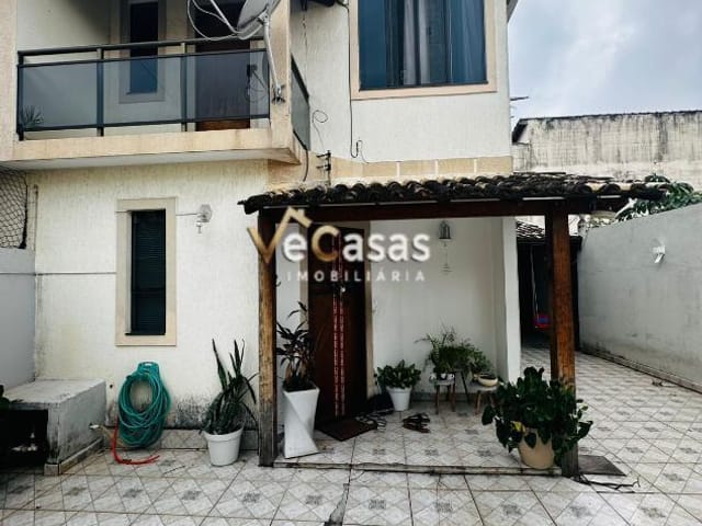Casa com 95m² 3 quartos e 3 banheiros, à venda, no bairro Atlântica em Rio das Ostras