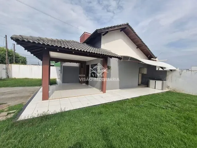 Casa com 285m² 2 quartos e 1 banheiro, à venda, no bairro FLORENÇA em Sinop
