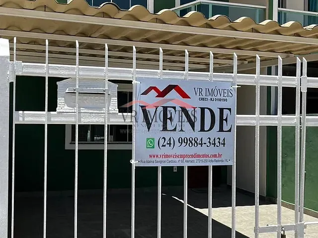 Casa 2 quartos e 1 banheiro, à venda, no bairro Bairro de Fátima (Califórnia da Barra) em Barra do Piraí