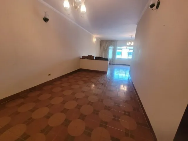 Casa 3 quartos e 5 banheiros, à venda, no bairro Vila Gilda em Santo André