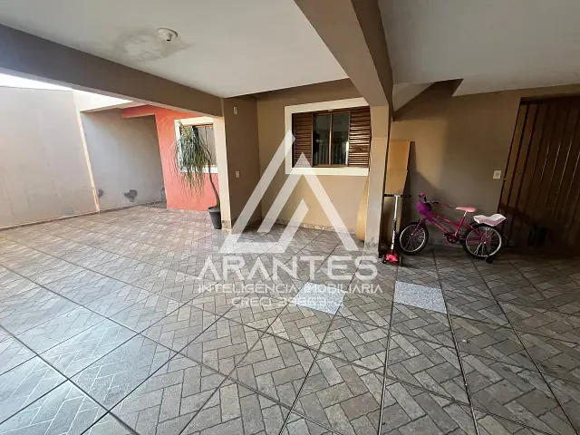 Casa 5 quartos e 4 banheiros, à venda, no bairro Zequinha Amêndola em Barretos