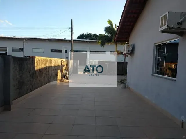 Casa com 363m² 3 quartos e 1 banheiro, à venda, no bairro Areias em Tijucas