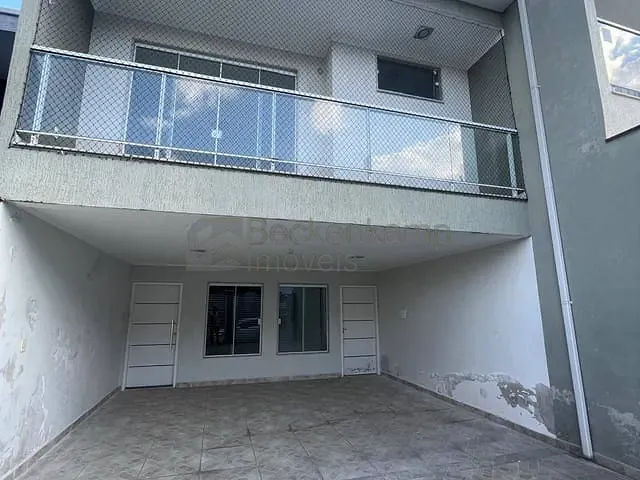 Casa 3 quartos e 5 banheiros, à venda, no bairro Jardim Belvedere em Volta Redonda