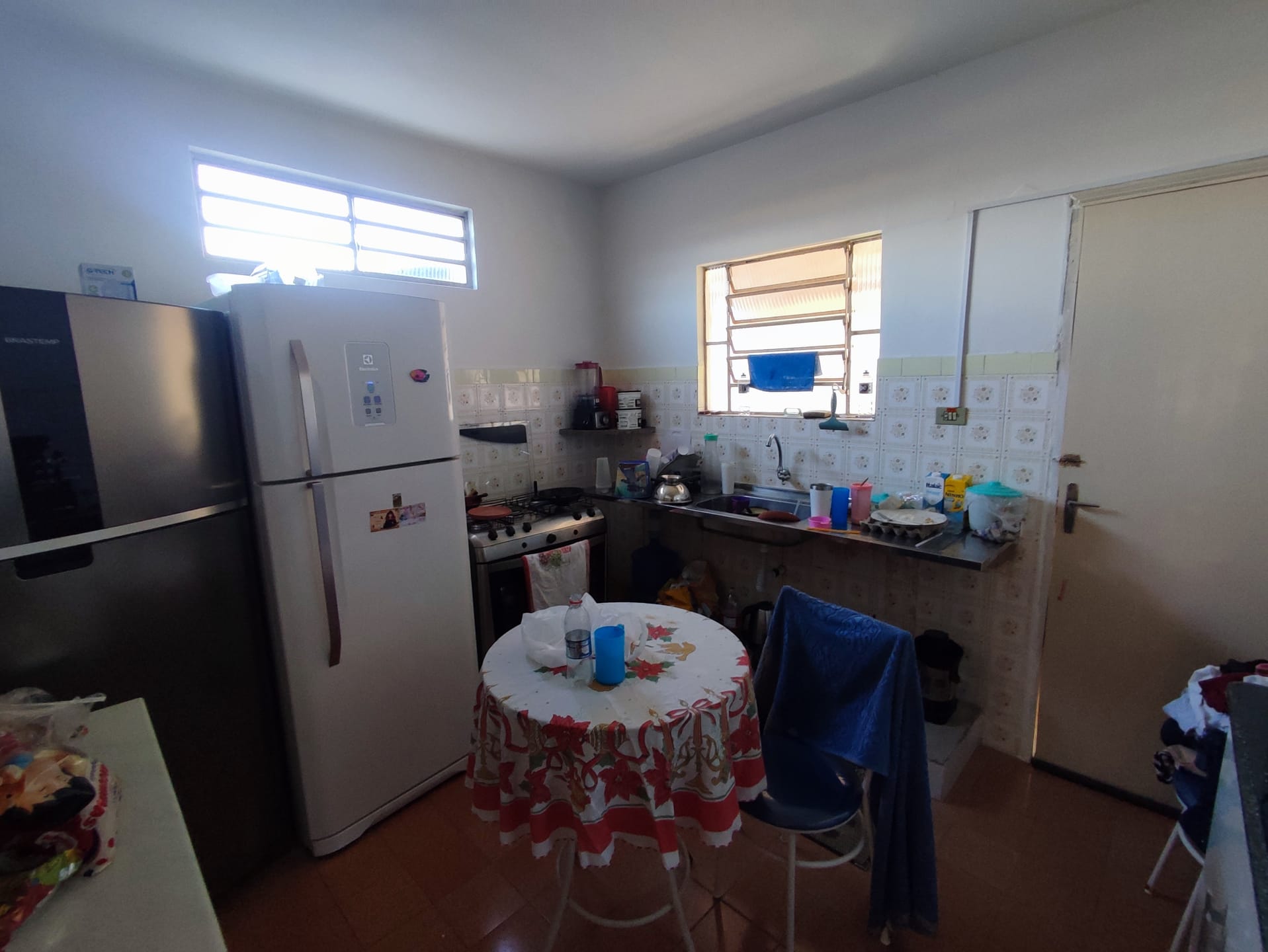 Casa à venda com 4 quartos, 300m² - Foto 35