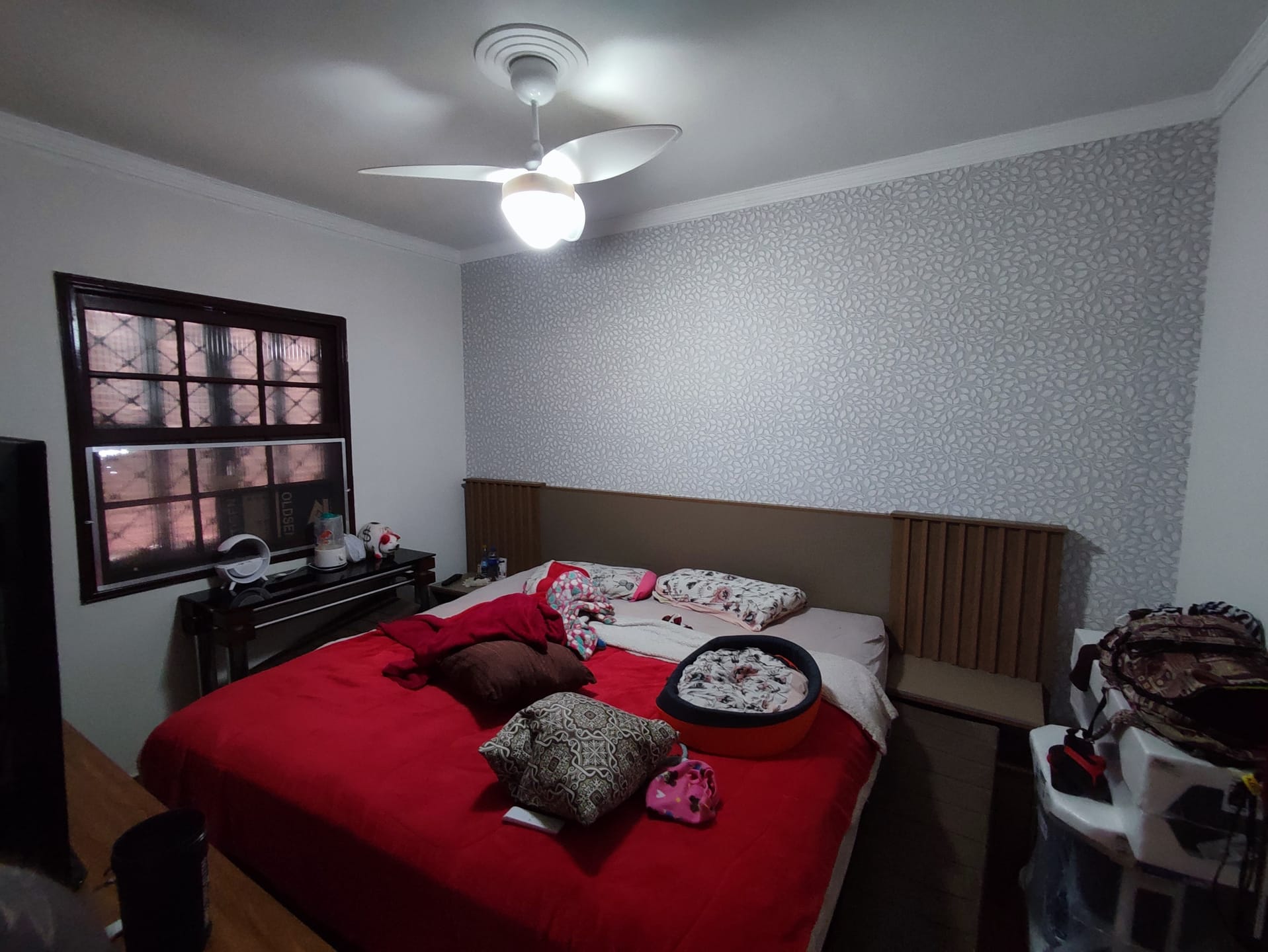 Casa à venda com 4 quartos, 300m² - Foto 11