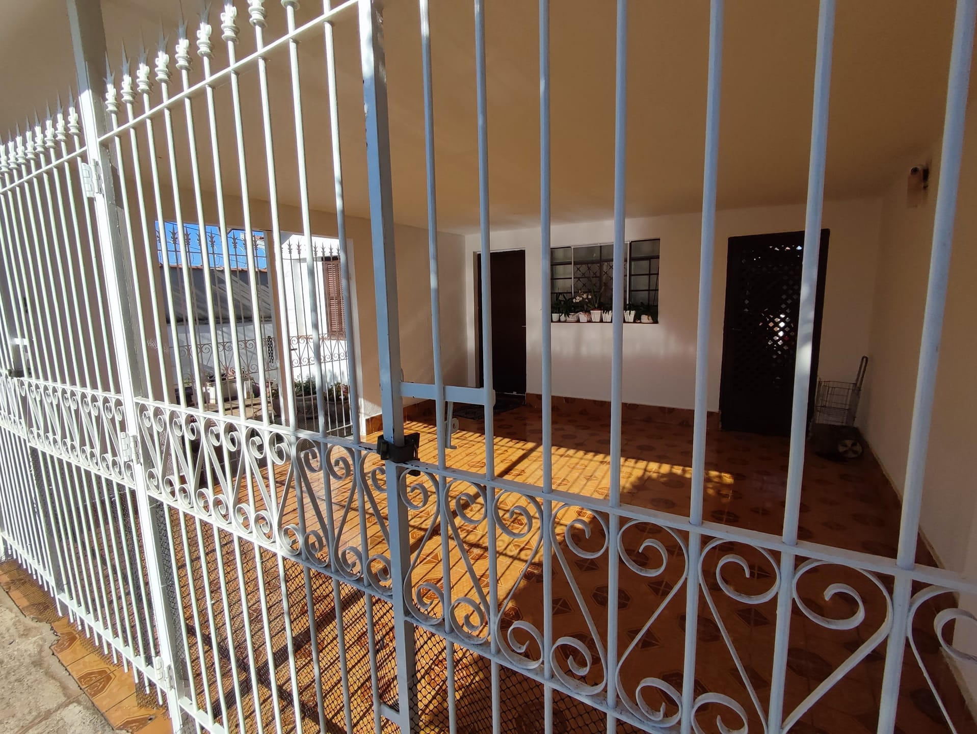 Casa à venda com 4 quartos, 300m² - Foto 4