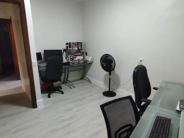 Casa com 330m² 3 quartos e 3 banheiros, à venda, no bairro Setor Habitacional Arniqueira (Águas Claras) em Brasília