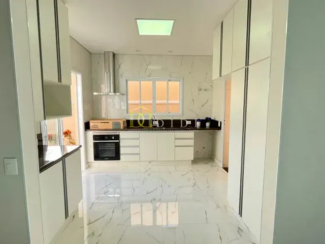 Casa 3 quartos e 3 banheiros, à venda, no bairro Portal Ville Flamboyant em Porto Feliz