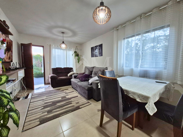 Casa com 182m² 2 quartos e 1 banheiro, à venda, no bairro Jardim Edith em Jaguariaíva